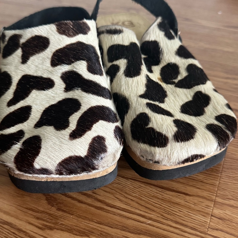 KG by Kurt Geiger Cow Print Hair-on-hide clogs Size 36 - Picture 3 of 11